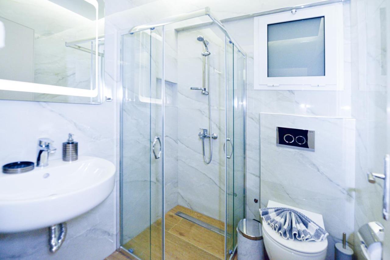 Astoria Studio Ii, Rhodes City Center - Brand New Bathroom Εξωτερικό φωτογραφία
